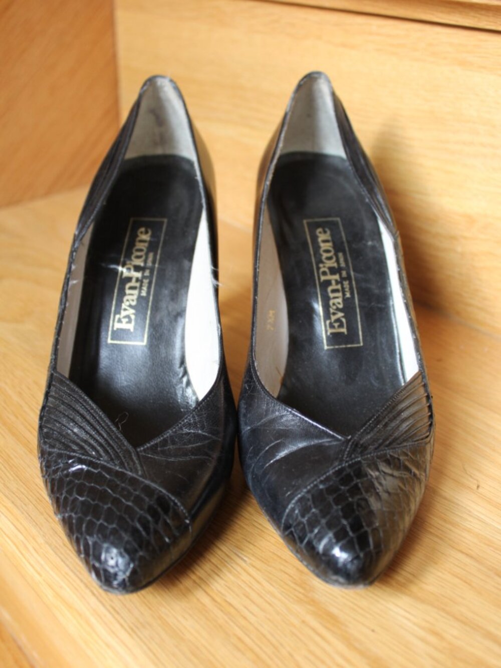 Vintage Evan-Picone Black Leather Snakeskin 80's Pumps 7.5 3" heel